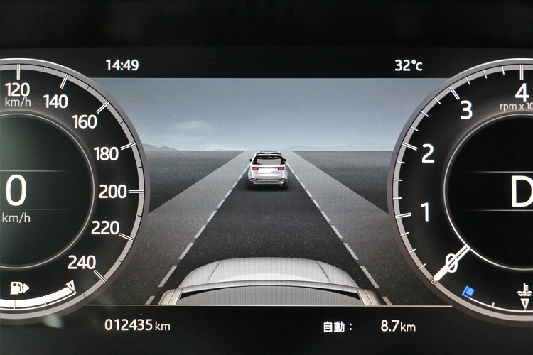 主動安全升級搭載ACC主動式定速含車流排隊輔助,高速巡航時可減輕駕駛疲勞感。