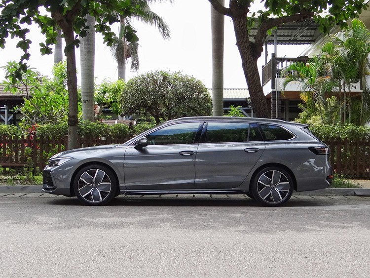 Passat Variant尺碼全面放大,車長比Arteon Shooting Brake還要多出5公分以上。
