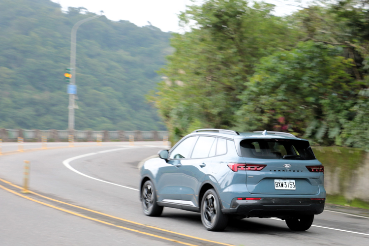 1.5T Per4mance Hybrid 驚豔版憑藉其傲視群倫的 245ps 馬力與 20.0km/L 油耗，絕對能滿足您對未來座駕的所有想像。