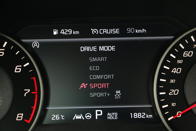 電子可調阻尼懸吊在SPORT或SPORT+模式下會自動調整。