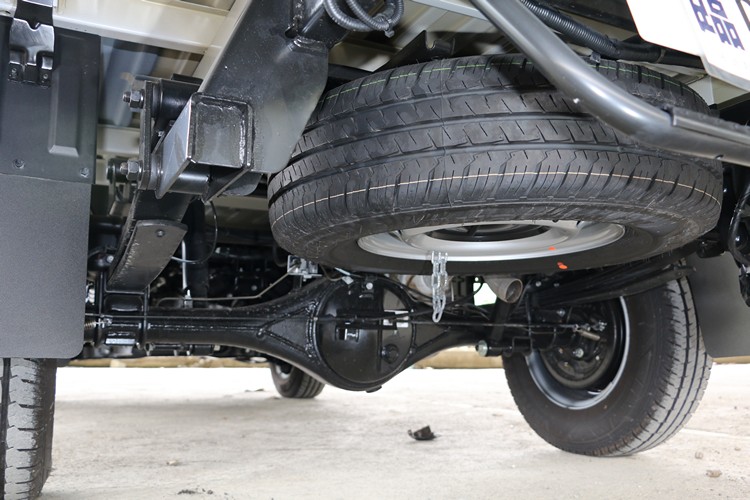 空車狀態下,行駛間出現晃動的現象較為明顯。