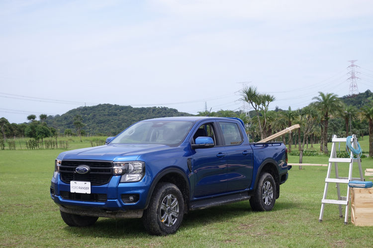 即使是價格較實惠的XLT,也同樣具備優異的工作機能與豐富配備。