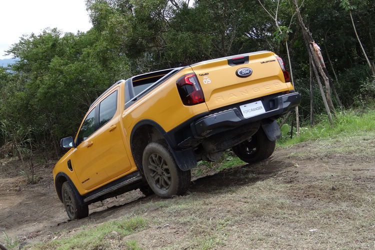 新一代Ranger越野性能更勝前代,升級後的底盤亦使穩動性加以提昇。