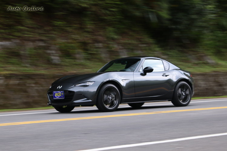 追求平衡性而不刻意強調動力性能是MX-5車系一貫的堅持。