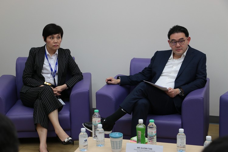 陳唱副董事長兼任董事總經理陳駿鴻說明公司目標也透露台灣市場消息。