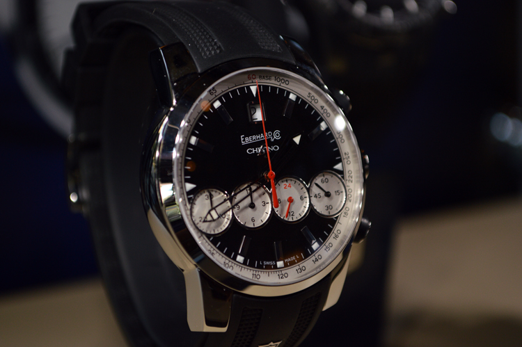 Chrono 4,建議售價:NT$185,000。