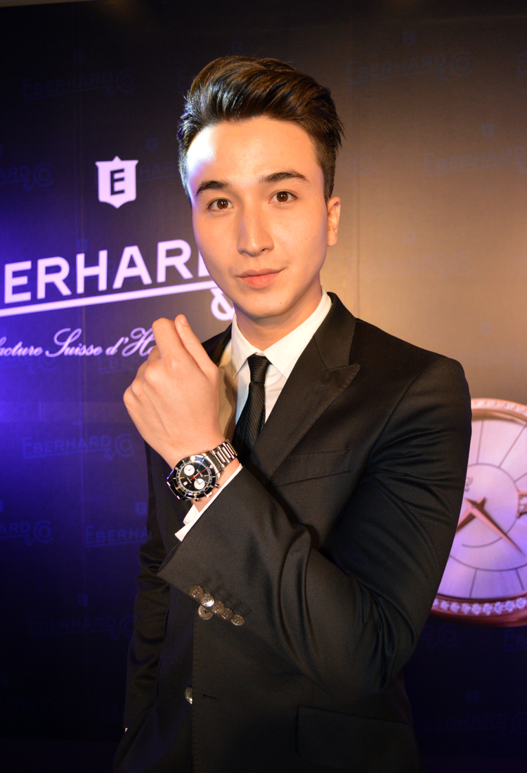 2014年重新登場的Contograf,延續了大多數原有的裝置,但是仍不乏創新的設計。建議售價:NT$ 195,000。