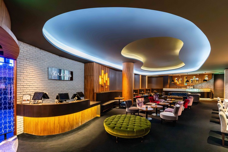 影廳設有獨立休憩大廳,體驗賓至如歸的愜意時光