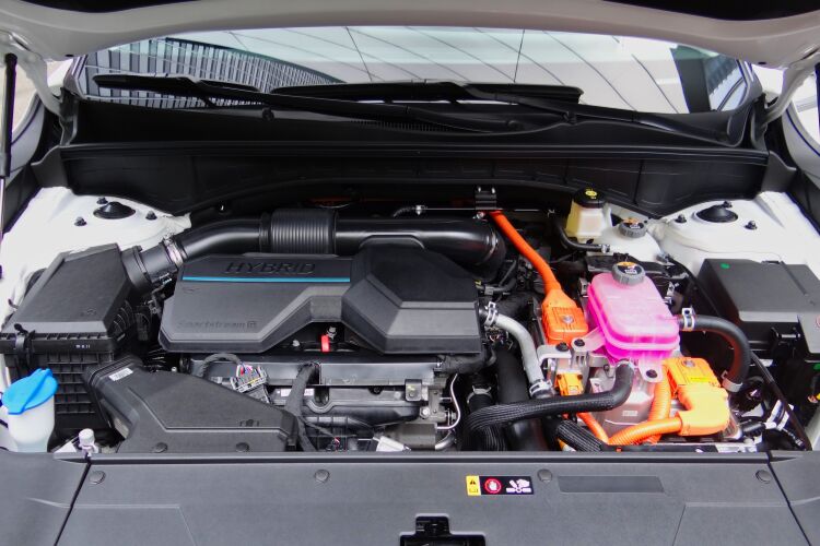 1.6L Turbo-Hybrid標榜動力輸出流暢強勁,並具備低稅金及低油耗等特性。