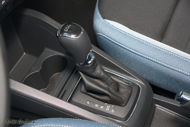 七速DSG雙離合器自手排變速箱附S運動模式。