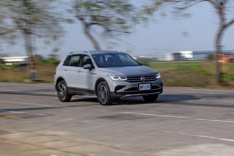 完整Level 2等級的IQ.DRIVE駕駛輔助系統,讓駕駛Tiguan更輕鬆也更安心。