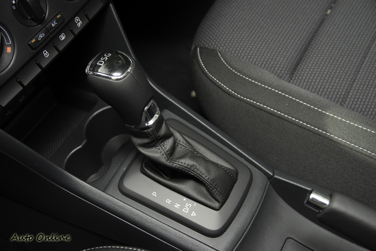 搭配七速DSG雙離合器自手排變速箱。