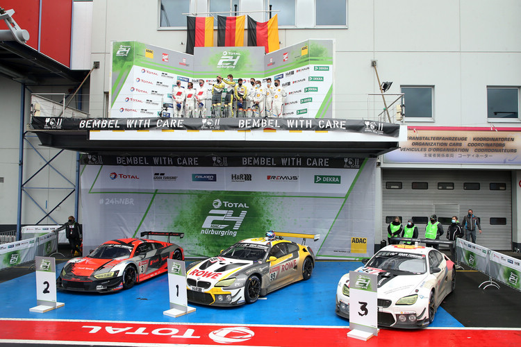 BMW睽違十年終於再次獲得紐伯林24小時耐久賽總冠軍,並且同時還獲得第三名。