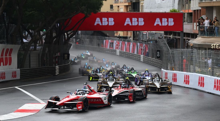 Wonder Charge 2025台北國際汽車嘉年華最受矚目的是6月7日首度引進台灣的國際級指標賽車運動盛事「世界電動方程式賽車Showrun」。(圖/Wonder Charge提供)