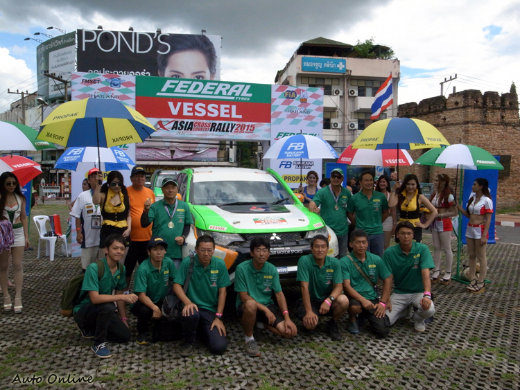 駕駛 Takatsugu AOKI 經驗、技術相當深厚,最後得到T1-E組的冠軍。