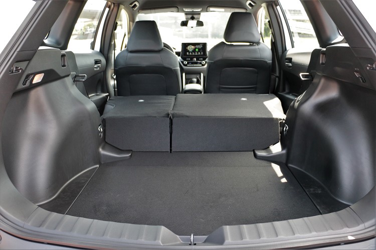 行李廂容積達到487公升,椅背支援6/4分離傾倒,想要更大的載物空間輕鬆、快速。
