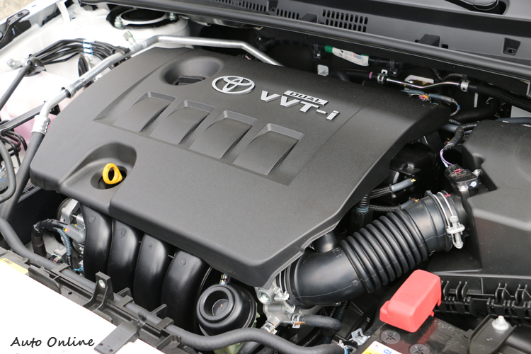 全新Altis即使動力傳動組合沒有重大躍進,但仍繳出遙遙領先同級車的19.4km/L平均油耗成績。