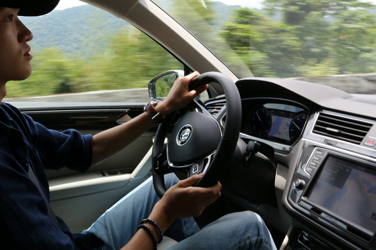 強大的加速能力之外,過程中也相當線性,具有好開易控的特點。