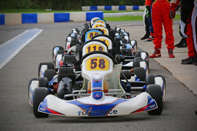 桿位成績落在38.579,比起筆者快上幾乎一秒四!