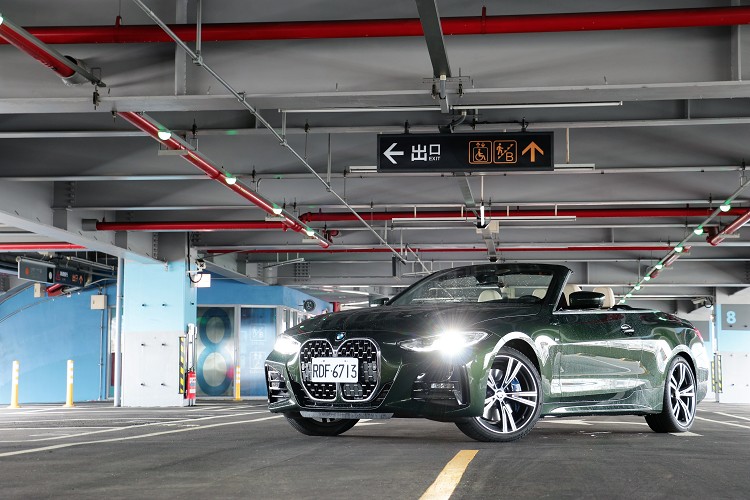 買敞篷車的消費者,心中都帶有浪漫因子,不會用CP值或者功能性來衡量自己喜愛的座駕。