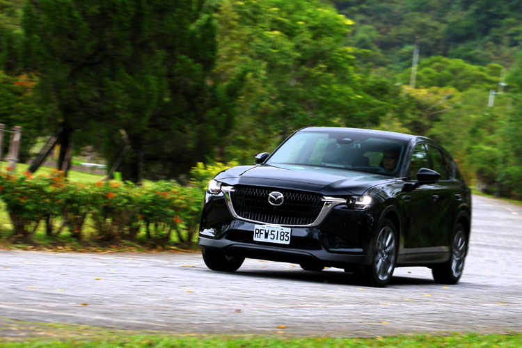 《動力不會在你不準備時把力量全部丟給你，而是一步一步、非常線性地推著車前進。》