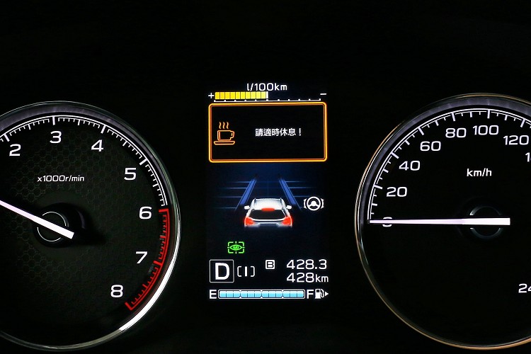 增加領先同級「DMS智能駕駛警示系統」更能有專注力警示、疲勞駕駛偵測警示。